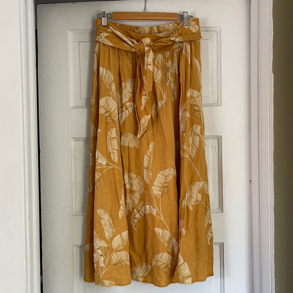 H&M Midi Patterned Skirt